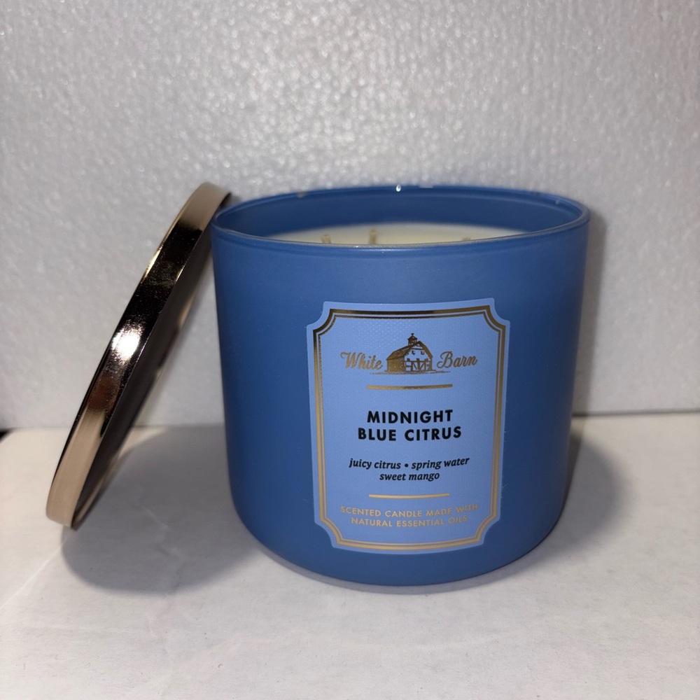 Bath & Body Works Midnight Blue Citrus Candle
